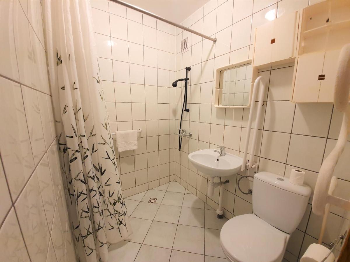 Hotel Poilsio Namai "Vyturys" Palanga Esterno foto