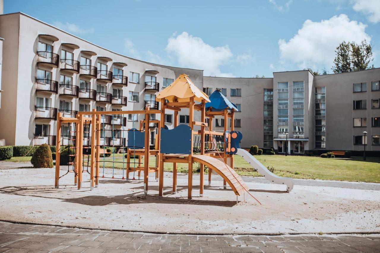 Hotel Poilsio Namai "Vyturys" Palanga Esterno foto