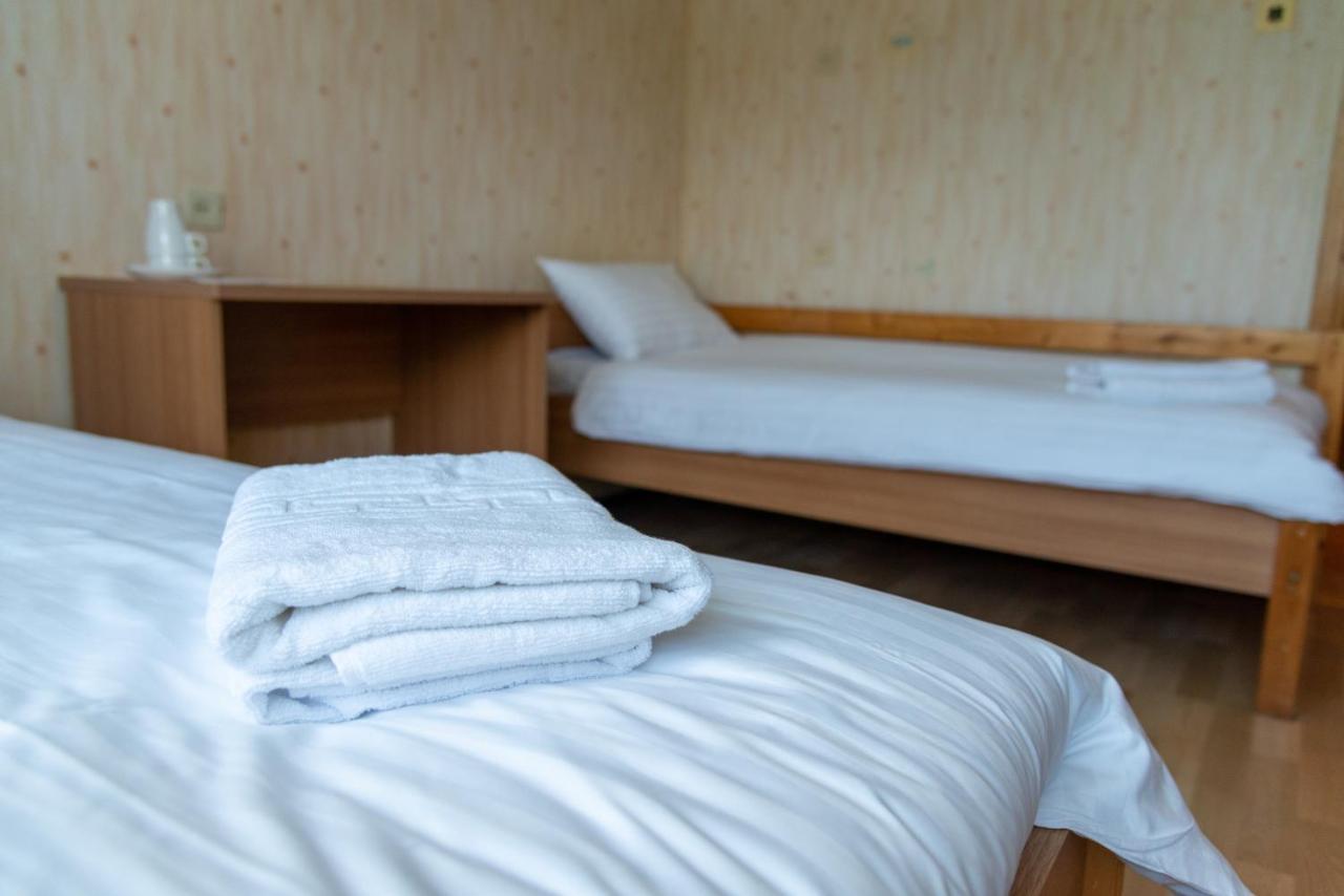 Hotel Poilsio Namai "Vyturys" Palanga Esterno foto