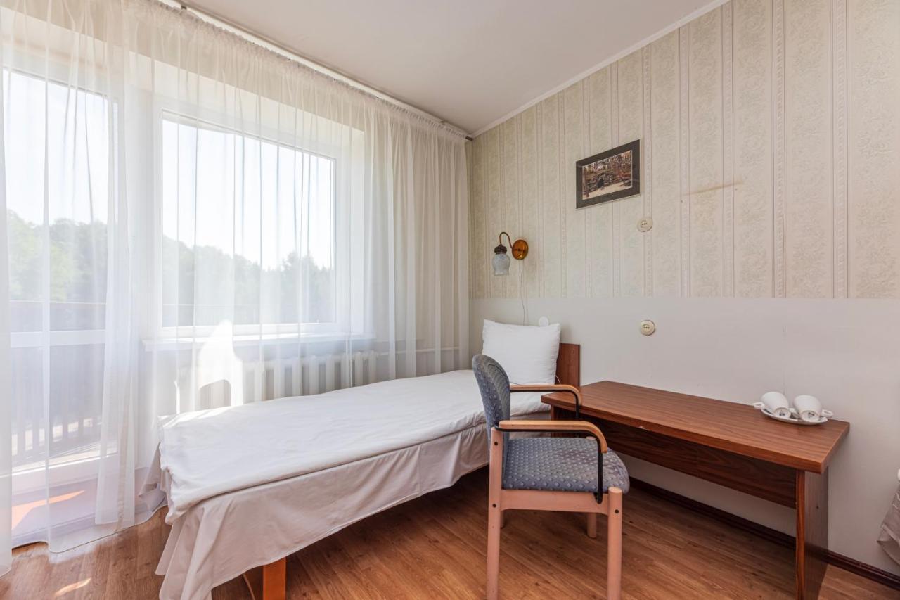 Hotel Poilsio Namai "Vyturys" Palanga Esterno foto
