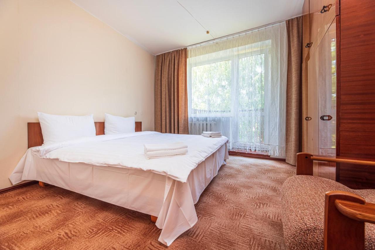 Hotel Poilsio Namai "Vyturys" Palanga Esterno foto
