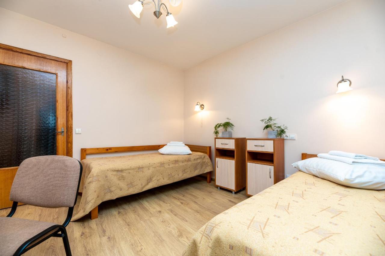 Hotel Poilsio Namai "Vyturys" Palanga Esterno foto
